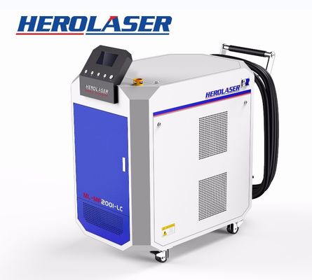 Handheld 1064nm IPG Fiber Laser Cleaning Machine For Iron Surface Paint Removal
